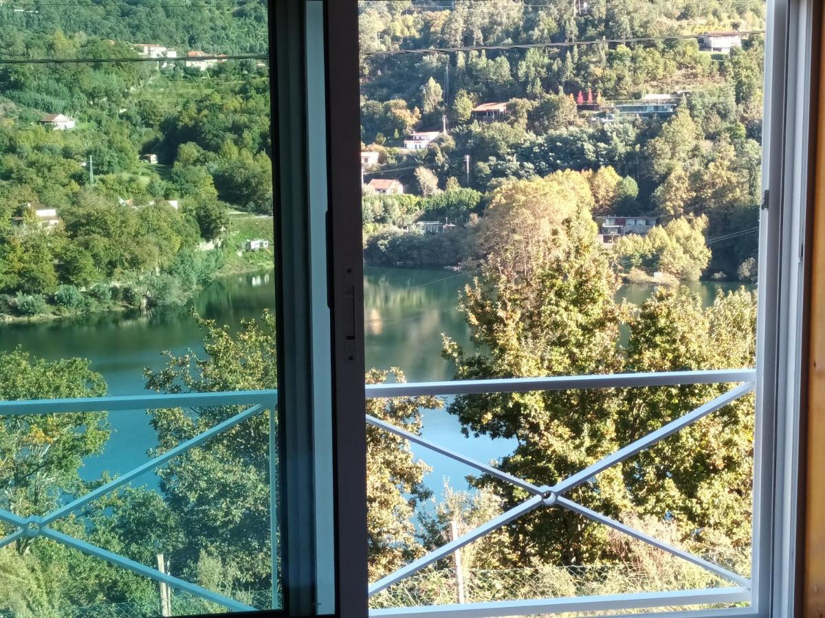 Ferienwohnung Casa De Ribes T2 Vista Fantastica Rio Caldo Exterior foto